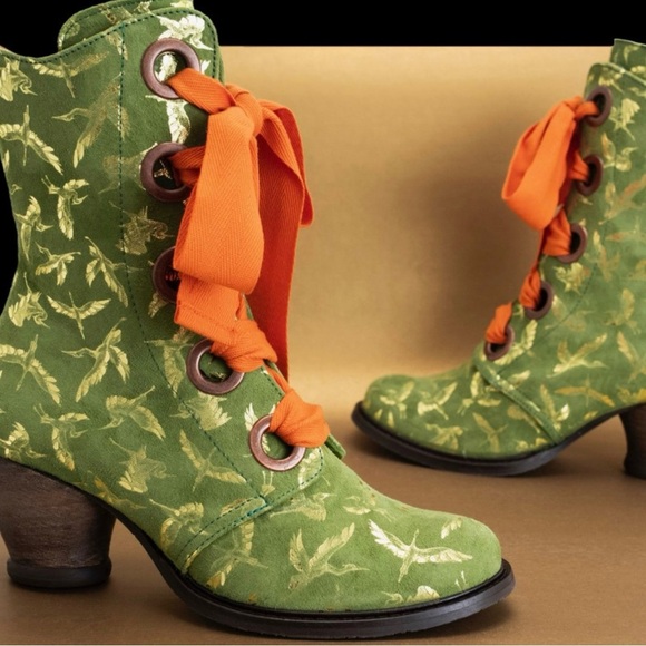 New Sold Out  John Fluevog mid-calf East End Gladstone suede boots Gold Birds - Picture 1 of 7